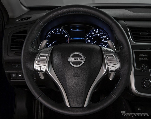 日産 アルティマ 2016年型の SR