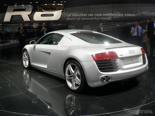 【パリモーターショー06】写真蔵…アウディ R8、ルマンV5マシンと同名