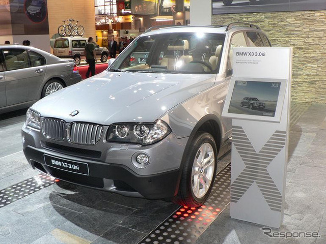 【パリモーターショー06】BMW、新型 X3 を披露