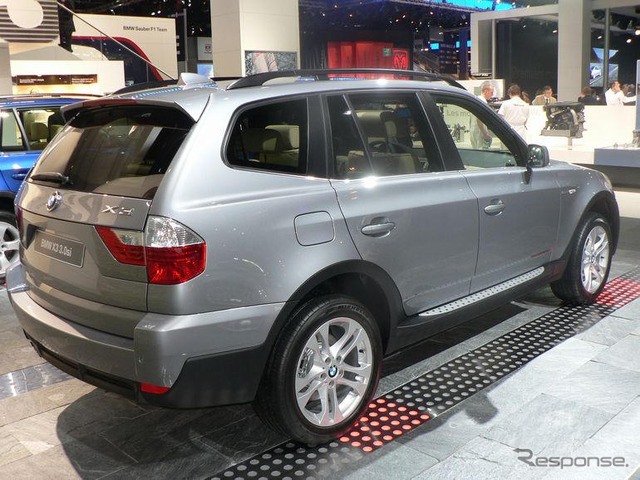 【パリモーターショー06】BMW、新型 X3 を披露