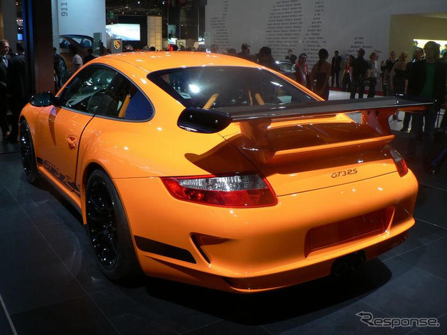 【パリモーターショー06】ポルシェ GT3 RS…GT3ベースのスポーツカー
