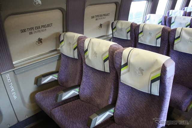 「エヴァンゲリオン」に似たデザインで装飾された山陽新幹線500系「500 TYPE EVA」。11月7日から新大阪~博多間で運行される。