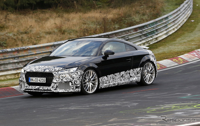 アウディ TT RS 開発テスト車両