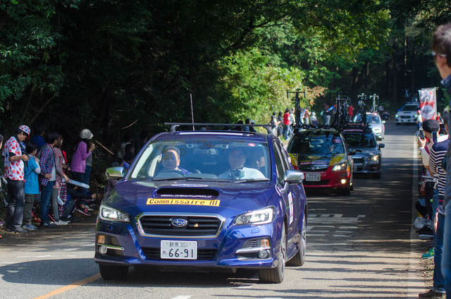 ジャパンカップサイクルロードレースではスバル車が大会関係車両として活躍(2015年10月18日)
