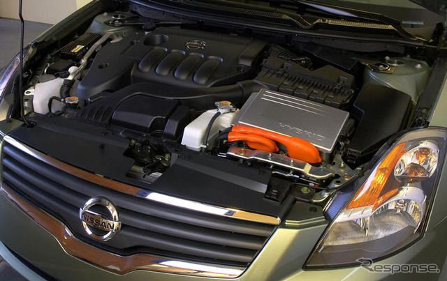 日産 アルティマハイブリッド 発表…カムリより性能がいい?