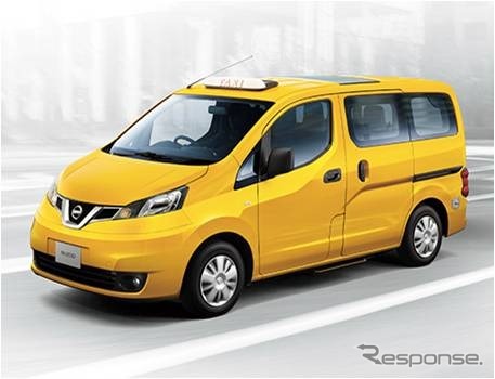 日産 NV200タクシー