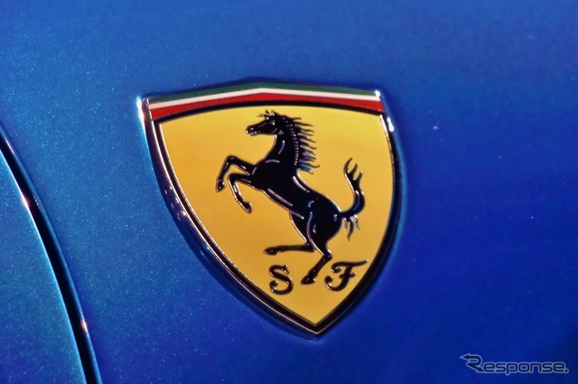 フェラーリ 488 スパイダー