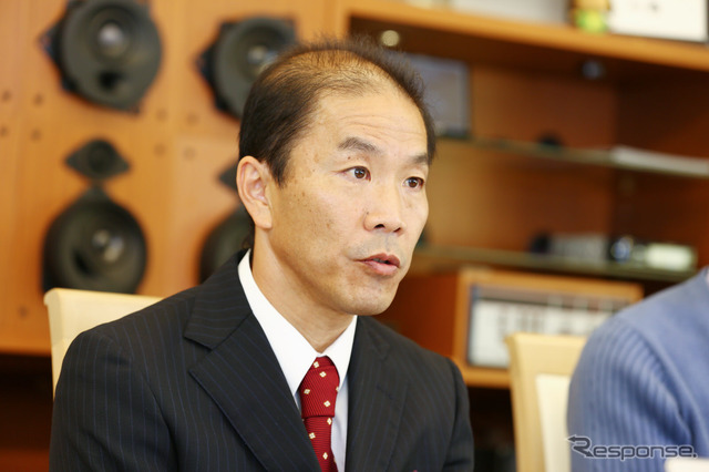 ソニックプラスセンター大阪/神戸を経営する、島田卓史社長