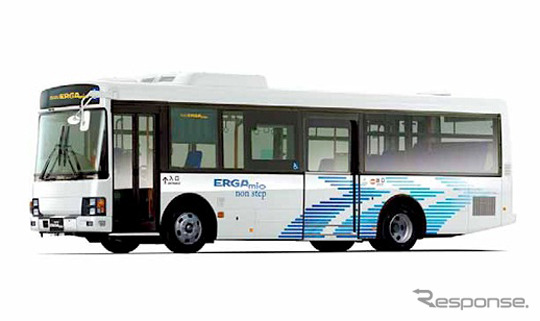 中型ノンステップバス、いすゞエルガミオ（SDG-LR290J1）