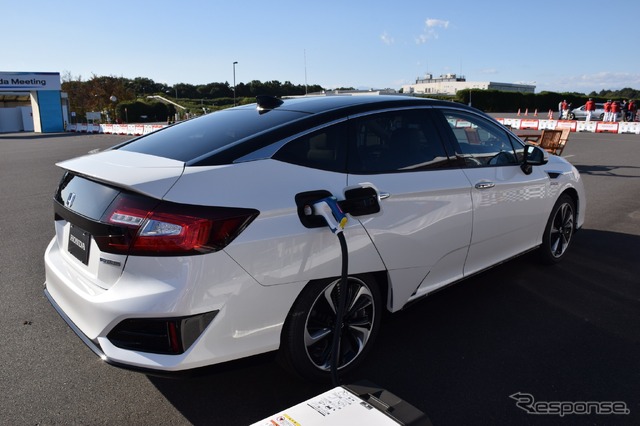 ホンダの燃料電池車(FCV)プロトタイプ