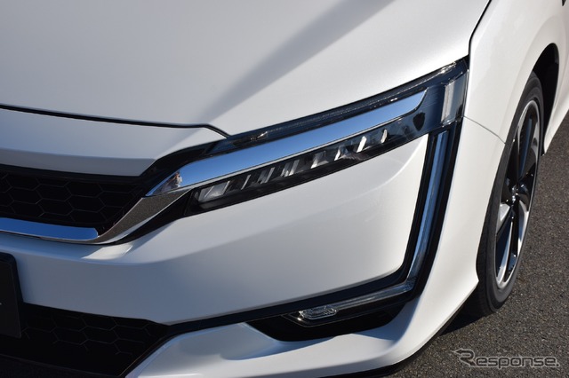 ホンダの燃料電池車(FCV)プロトタイプ