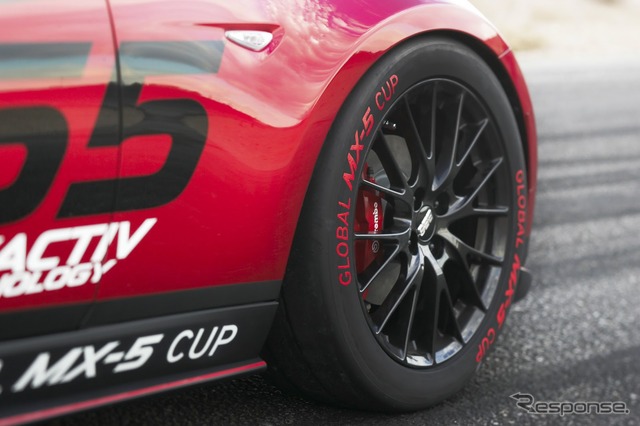 新型マツダロードスターの「グローバルMX-5カップ」参戦マシン