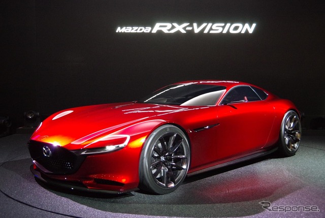 マツダ RX-VISION コンセプト（東京モーターショー15）