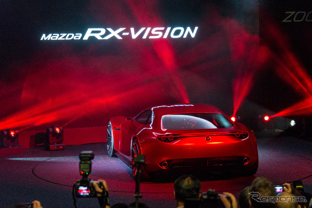 マツダ RX-VISION(東京モーターショー15)
