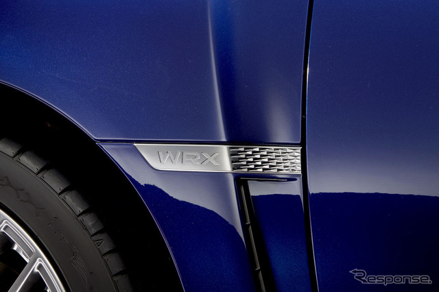 特別装備 WRXエンブレム付サイドガーニッシュ(高艶ベロアメッキ)