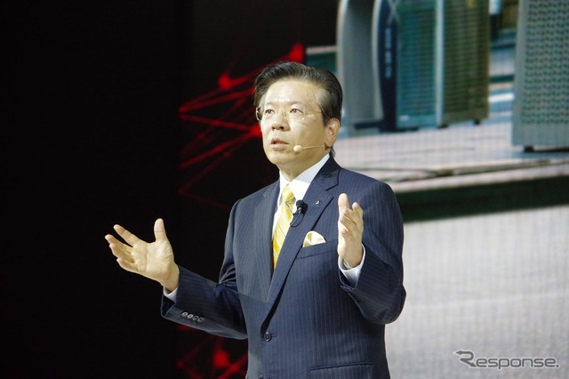三菱自動車 相川哲郎社長(東京モーターショー15)