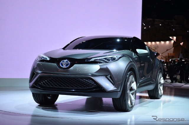 トヨタ C-HR(東京モーターショー15)
