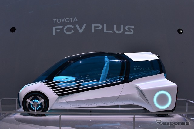 トヨタ FCVプラス(東京モーターショー15)