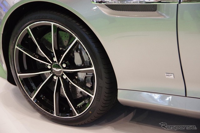 アストンマーティン DB9 GT ボンド・エディション(東京モーターショー15)