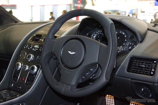 アストンマーティン DB9 GT ボンド・エディション(東京モーターショー15)