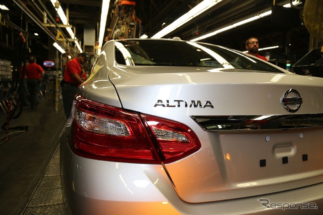日産アルティマの2016年モデルの生産を、米国テネシー州スマーナ工場で開始