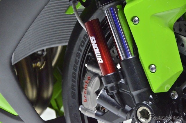 Ninja ZX-10R ABS(東京モーターショー15)