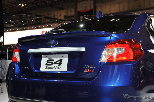 スバル WRX S4 スポルヴィータ(東京モーターショー15)