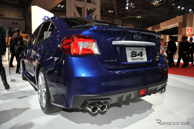 スバル WRX S4 スポルヴィータ(東京モーターショー15)