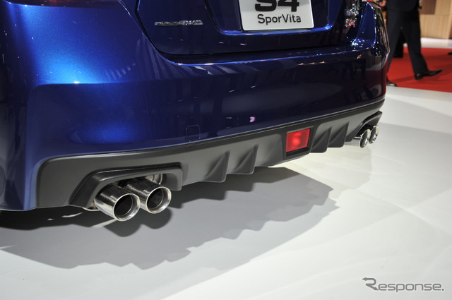 スバル WRX S4 スポルヴィータ(東京モーターショー15)
