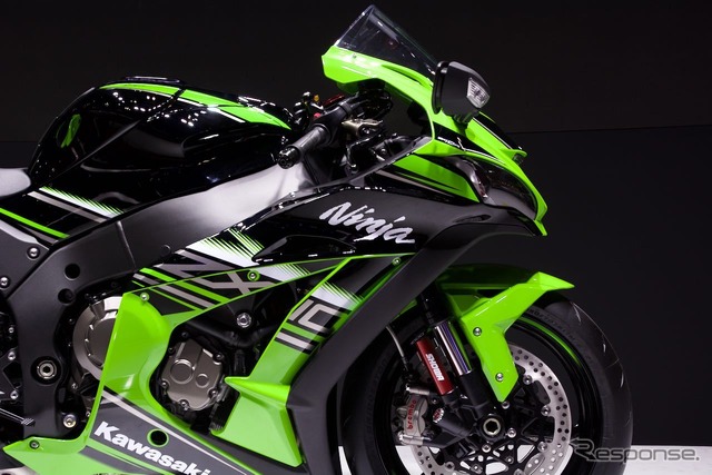 Ninja ZX-10R ABS(東京モーターショー15)