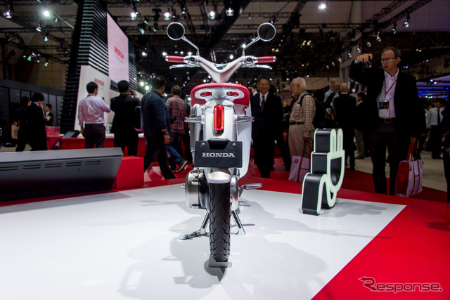 ホンダ EVカブ(東京モーターショー15)