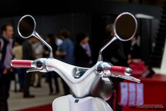 ホンダ EVカブ(東京モーターショー15)