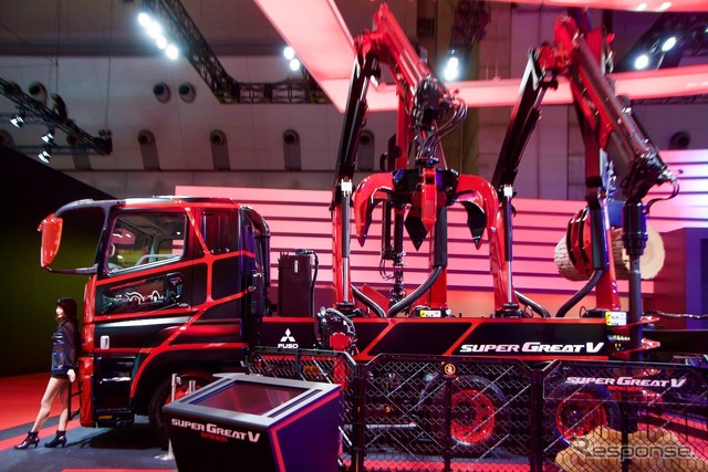 スーパーグレートV スパイダー(東京モーターショー15)