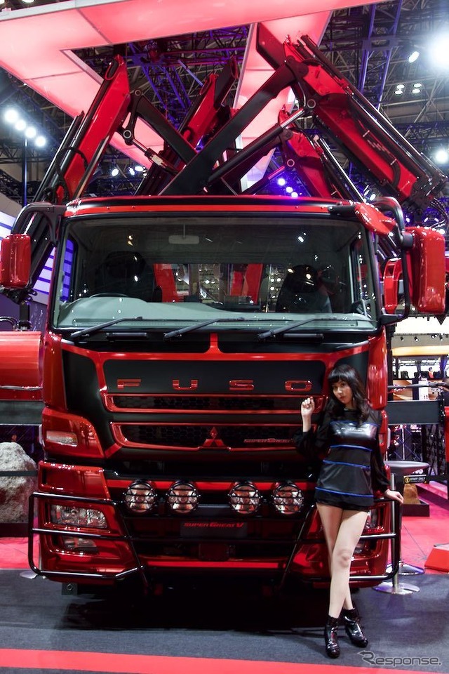 スーパーグレートV スパイダー(東京モーターショー15)