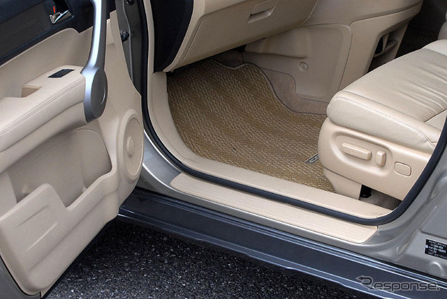【ホンダ CR-V 新型発表】インテリアも質感をアップ