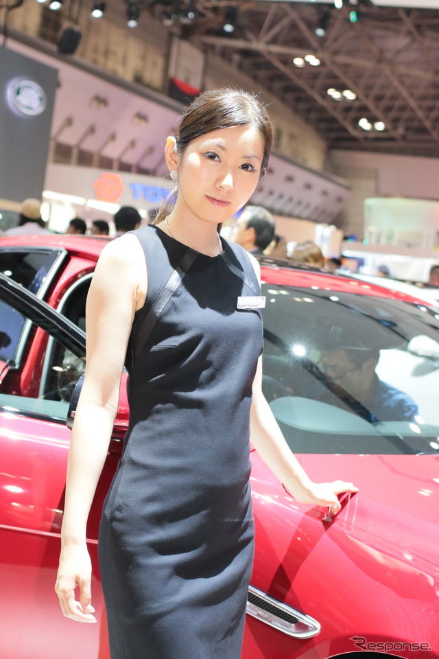 ジャガーブースより(東京モーターショー15)