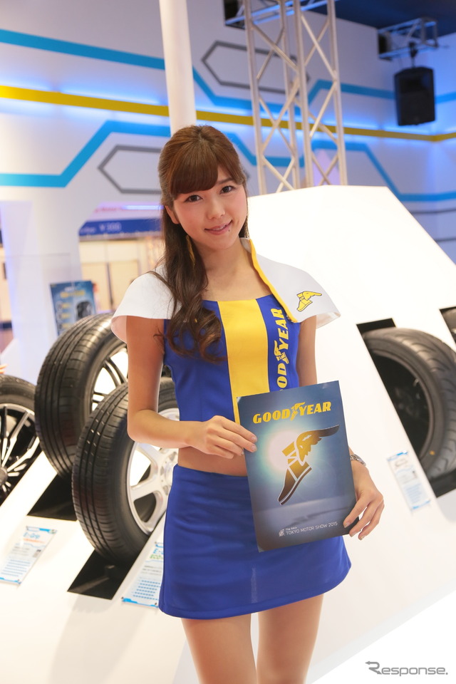 グッドイヤーブースより(東京モーターショー15)