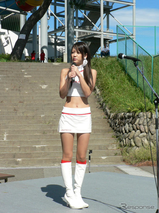 【写真蔵】オーテックミーティング レースクイーンも来たぞ