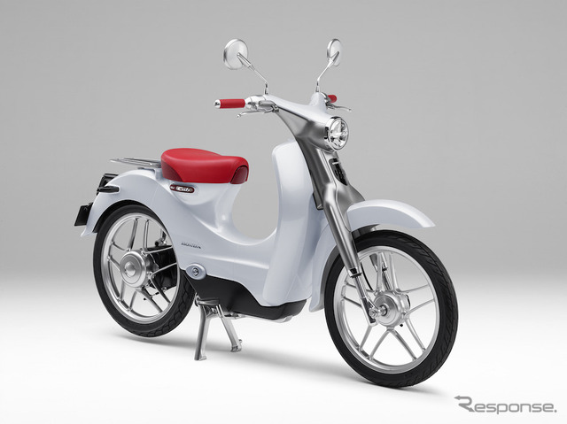 ホンダ EV-Cub Concept(東京モーターショー15)