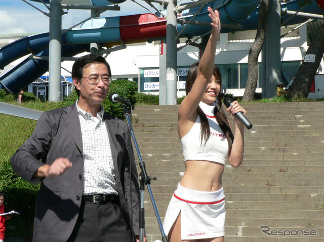 【写真蔵】オーテックミーティング レースクイーンも来たぞ