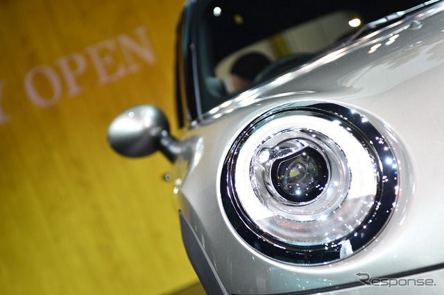 MINI コンバーチブル クーパーS(東京モーターショー15)
