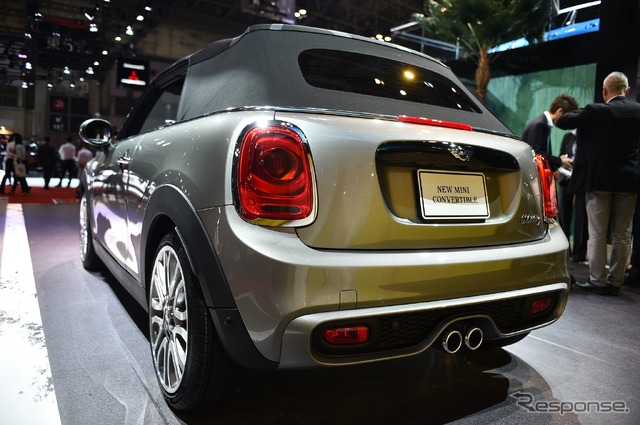 MINI コンバーチブル クーパーS(東京モーターショー15)