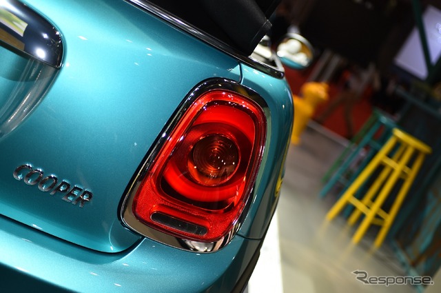 MINI コンバーチブル クーパー(東京モーターショー15)