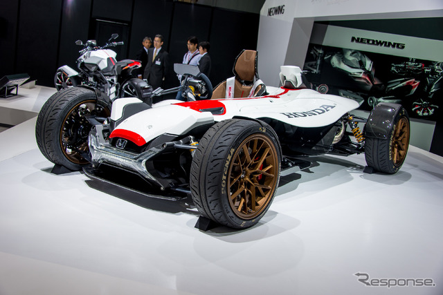ホンダ プロジェクト2&4 powered by RC213V(東京モーターショー15)