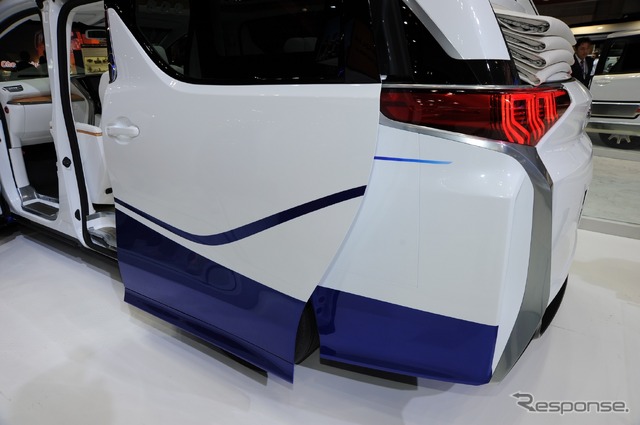 トヨタ車体 アルファード エルキュール コンセプト(東京モーターショー15)