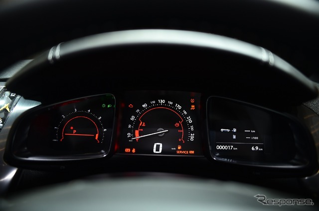 DS DS5 エディション 1955(東京モーターショー15)