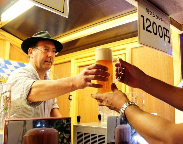 ドイツビールやドイツの食べ物を味わえる『ドイツフェスティバル2015』が開幕!