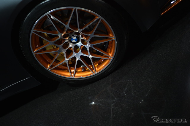 BMW M4 GTS(東京モーターショー15)