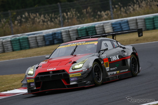 決勝2位の#10 GT-R。