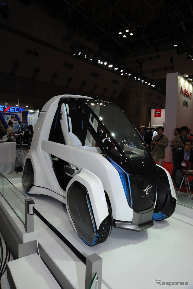 トヨタ車体 コムス コネクト(東京モーターショー15)